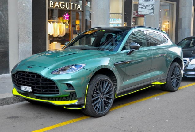 Aston Martin DBX707