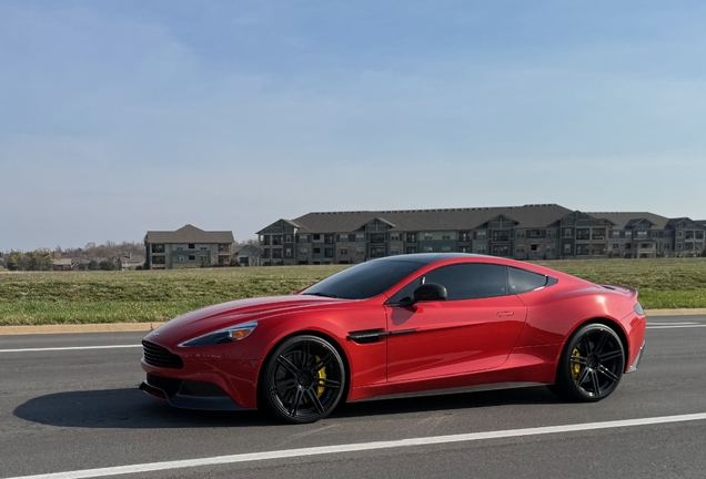 Aston Martin Vanquish 2013