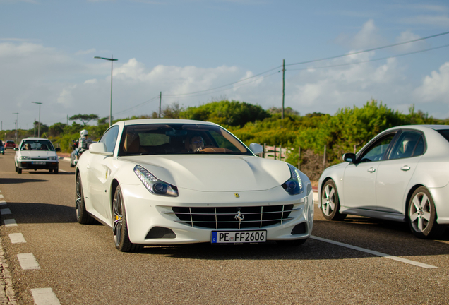 Ferrari FF