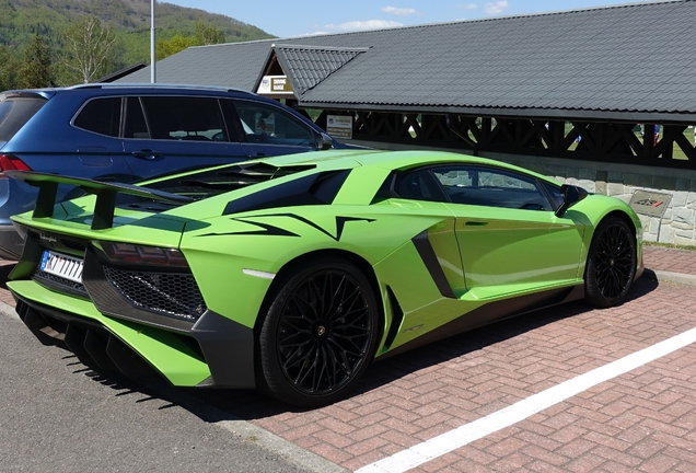 Lamborghini Aventador LP750-4 SuperVeloce