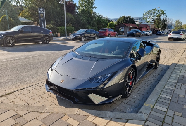 Lamborghini Huracán LP640-2 Tecnica