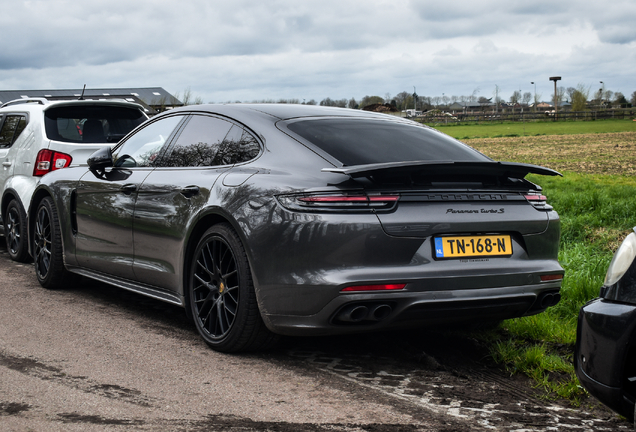 Porsche 971 Panamera Turbo S E-Hybrid