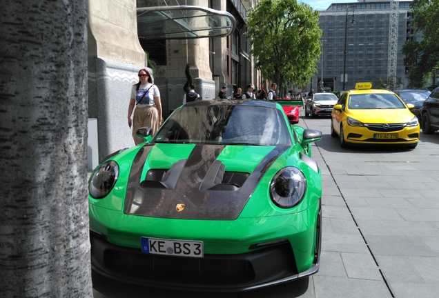 Porsche 992 GT3 RS Weissach Package