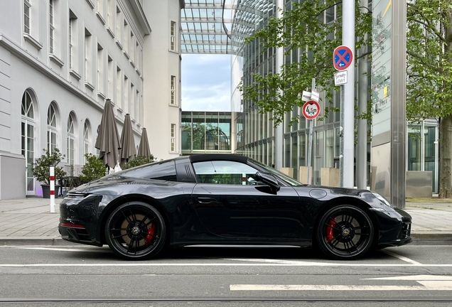 Porsche 992 Targa 4 GTS