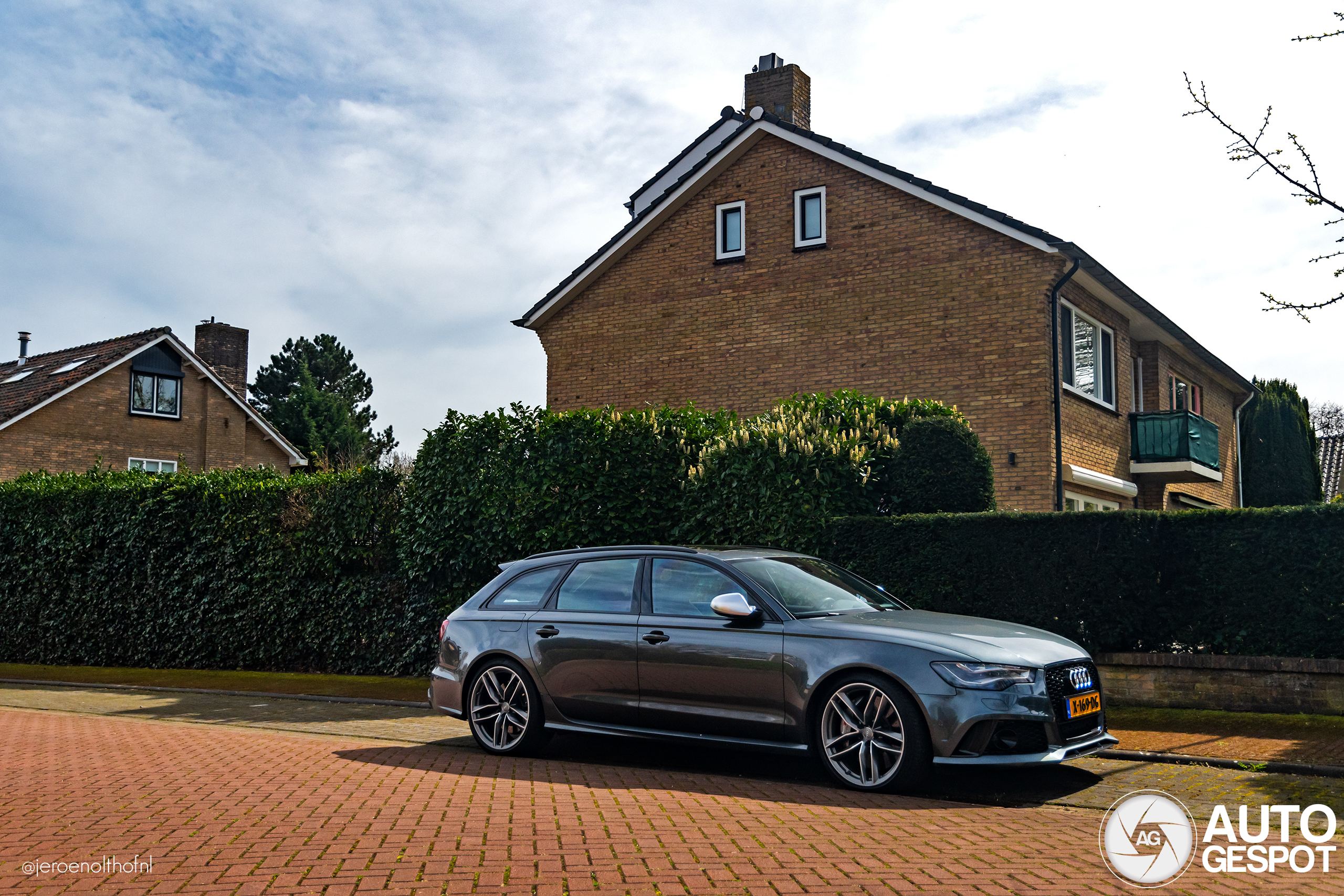 Audi RS6 Avant C7