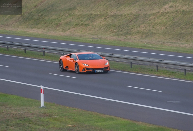 Lamborghini Huracán LP640-4 EVO