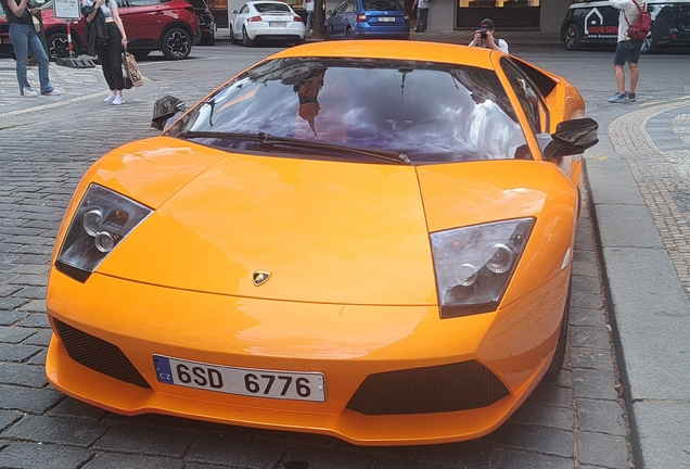 Lamborghini Murciélago LP640