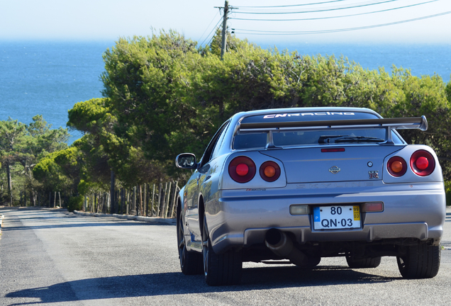 Nissan Skyline R34 GT-R