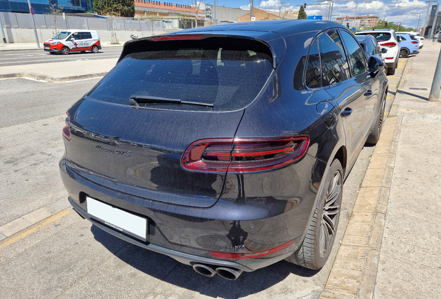 Porsche 95B Macan GTS