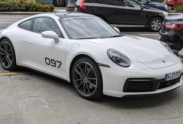 Porsche 992 Carrera S