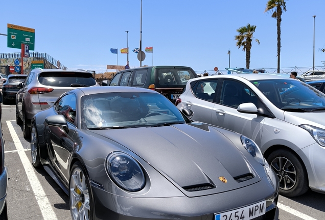 Porsche 992 GT3 Touring