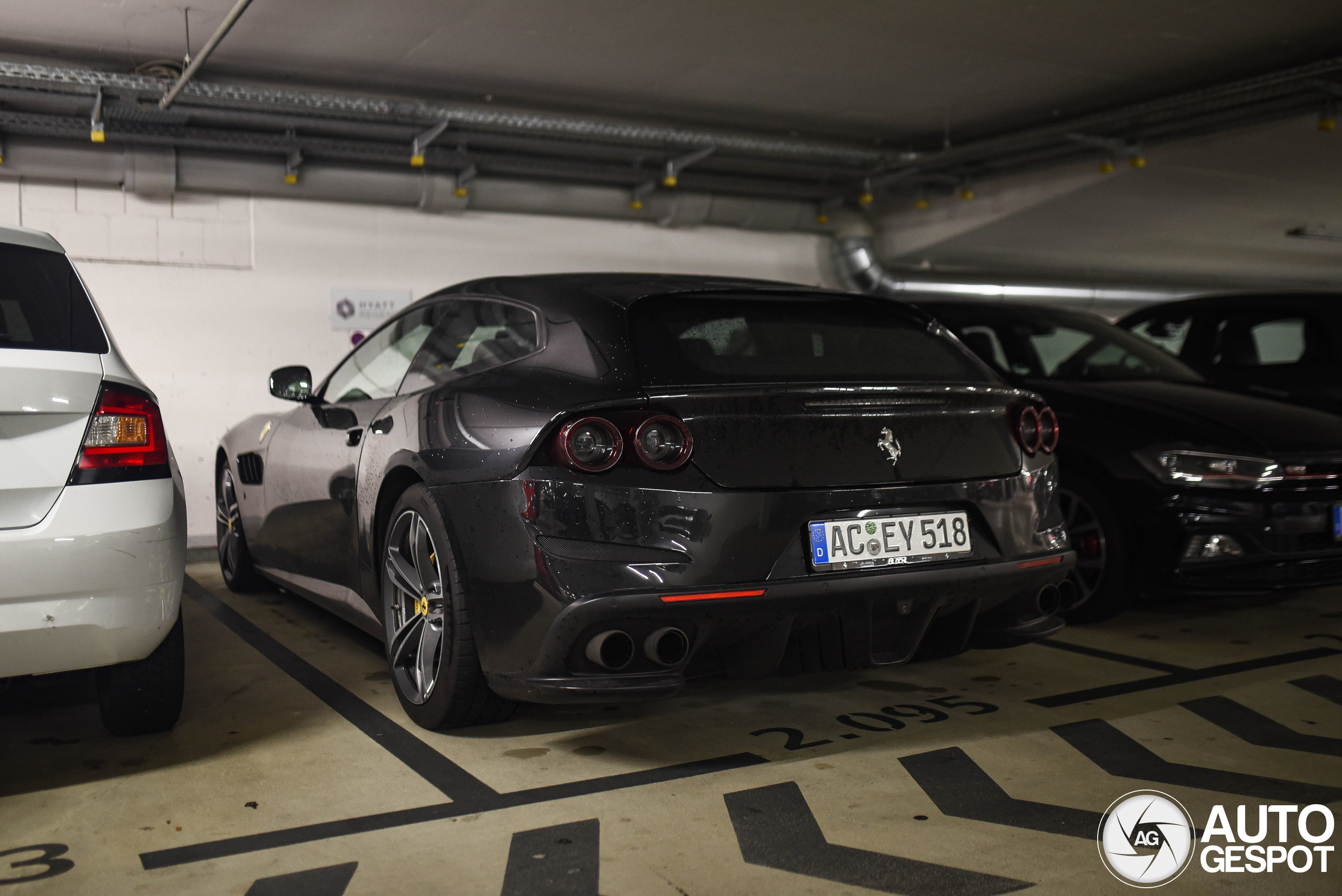 Ferrari GTC4Lusso