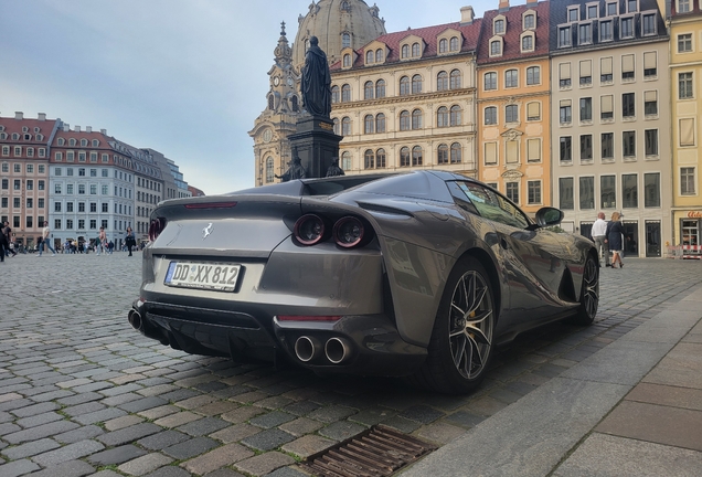 Ferrari 812 GTS