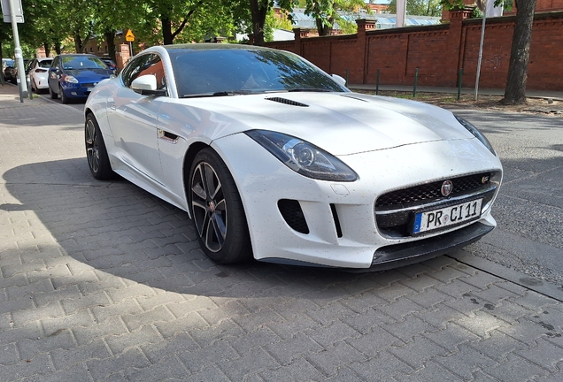 Jaguar F-TYPE S Coupé