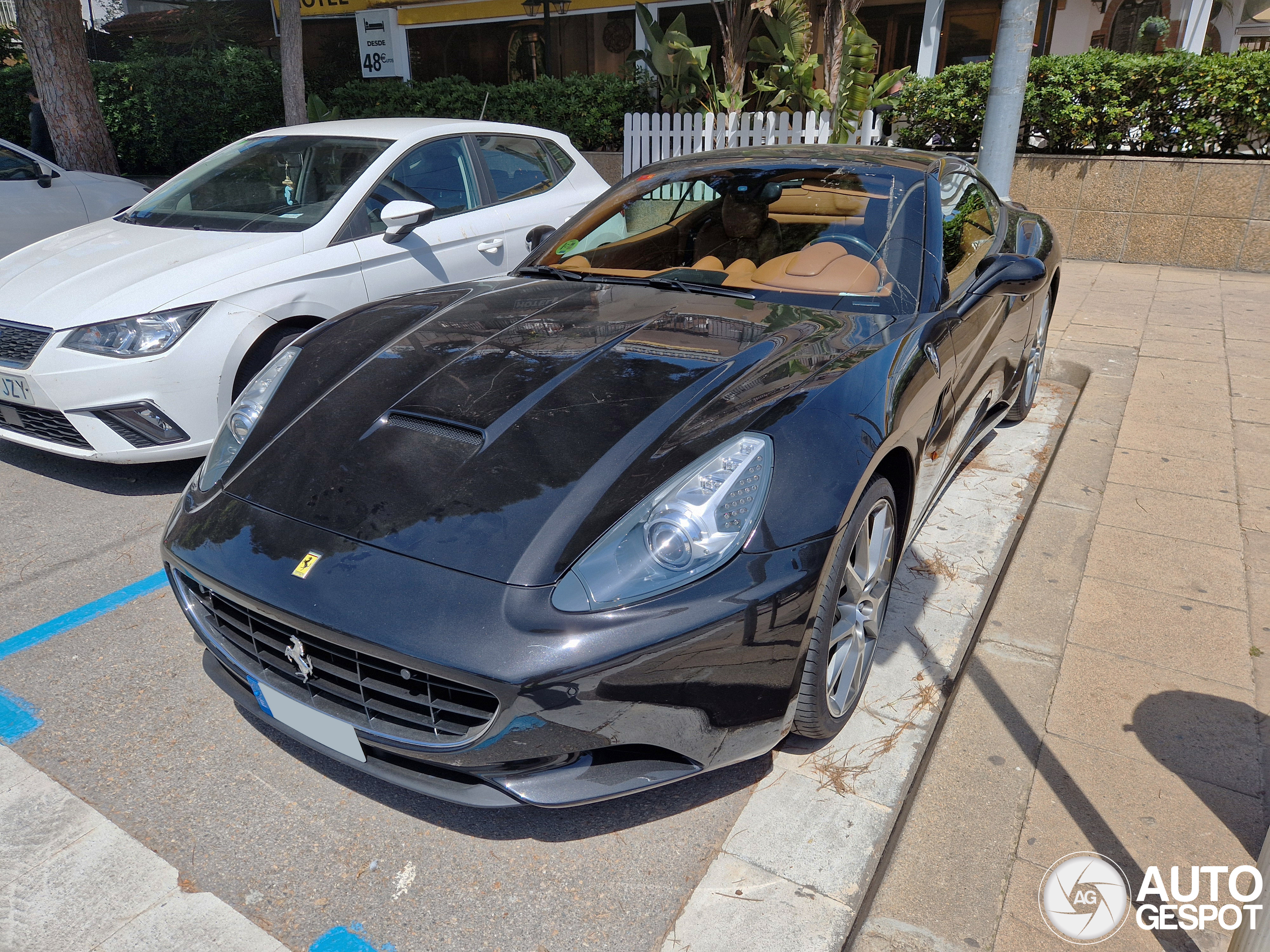 Ferrari California