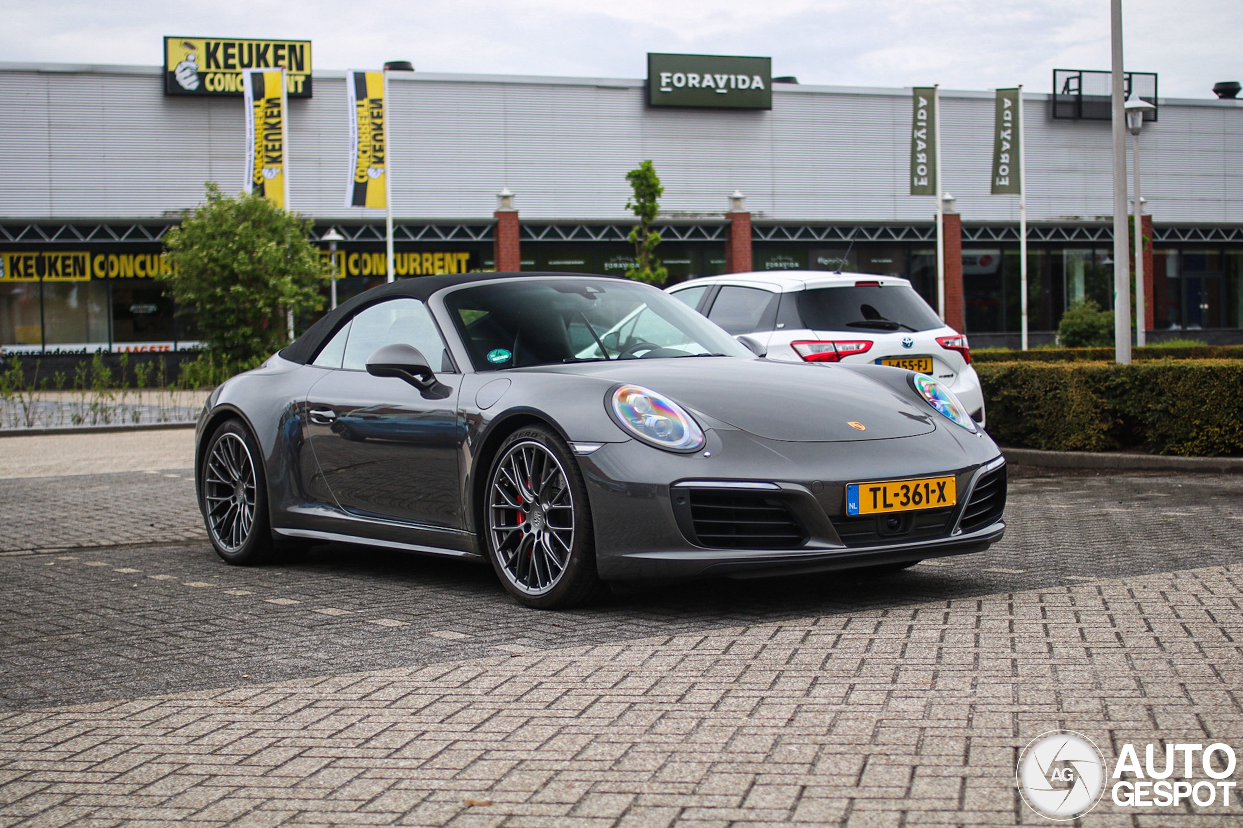 Porsche 991 Carrera 4S Cabriolet MkII