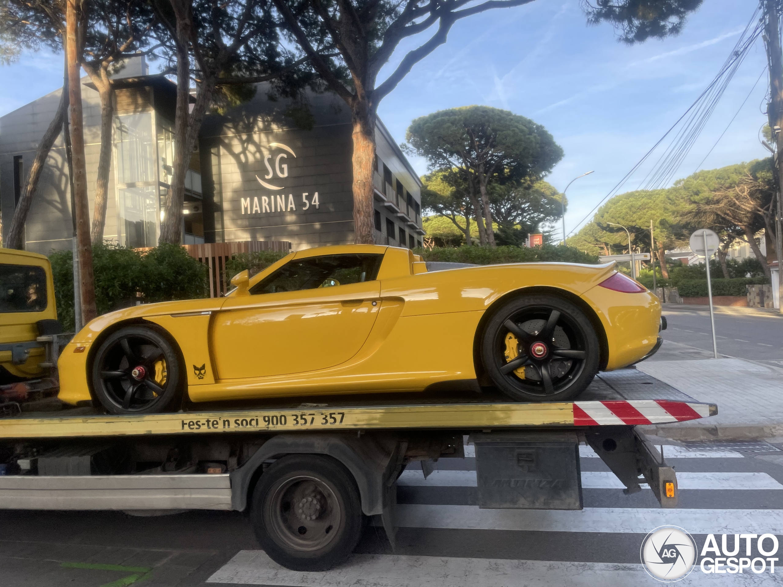 Porsche Carrera GT - 04 May 2024 - Autogespot Porsche Carrera GT - 04 May 2024 - Autogespot