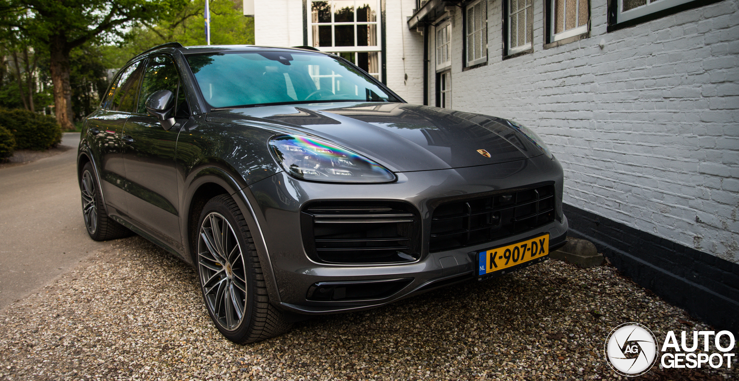 Porsche Cayenne Turbo S E-Hybrid