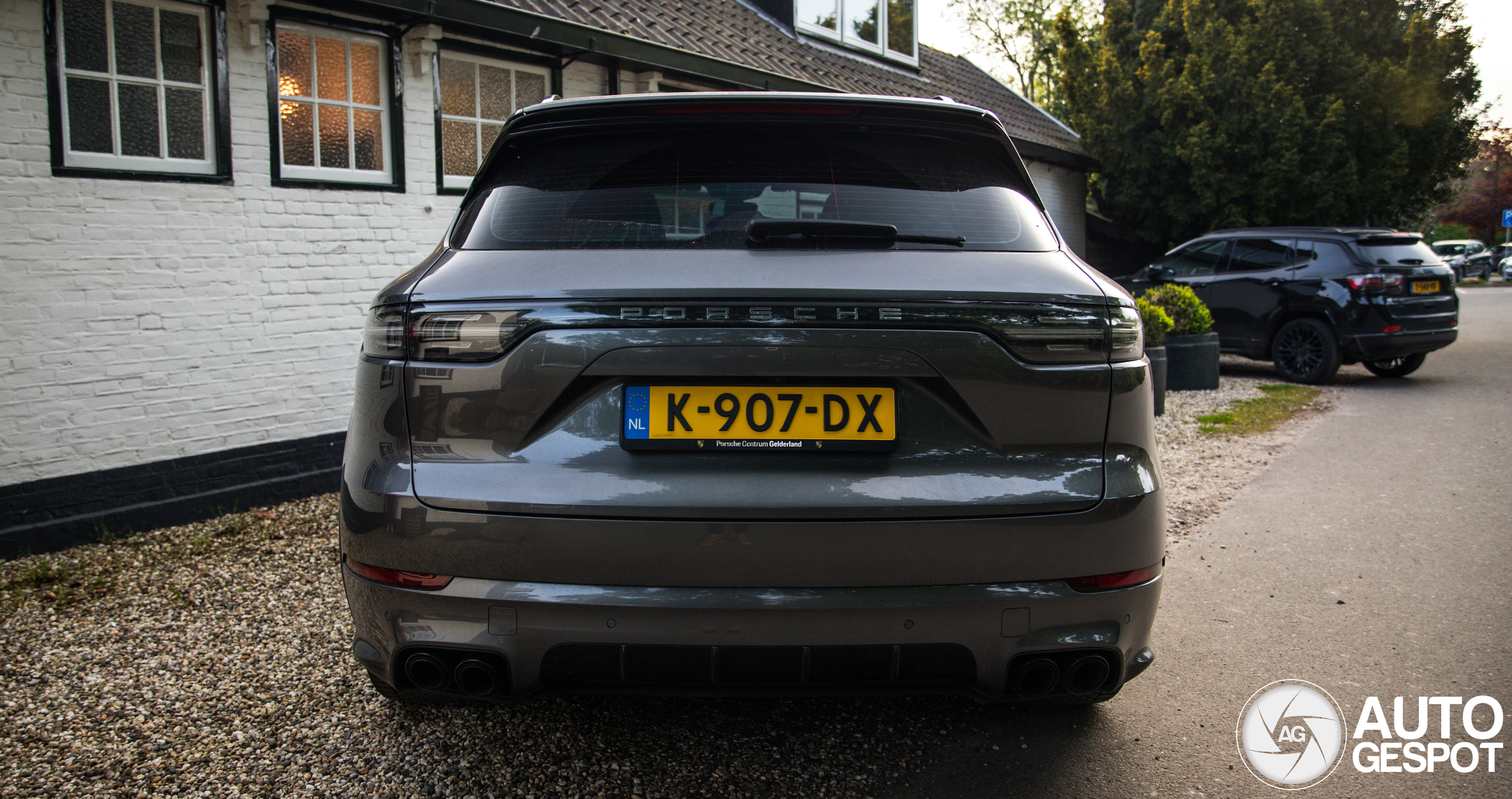 Porsche Cayenne Turbo S E-Hybrid