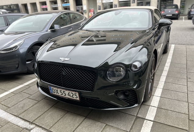 Bentley Continental GTC V8 2020