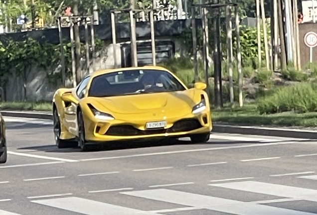 Ferrari F8 Spider