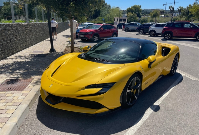 Ferrari SF90 Spider