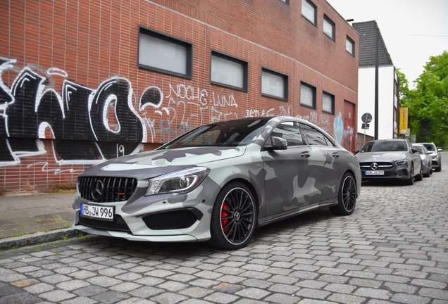 Mercedes-Benz CLA 45 AMG C117