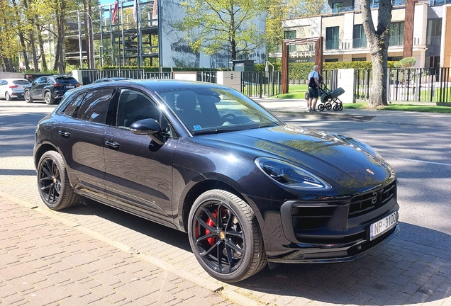 Porsche 95B Macan GTS MkIII