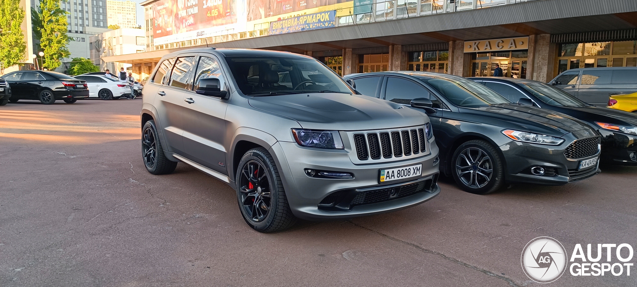 Jeep Grand Cherokee SRT-8 2012