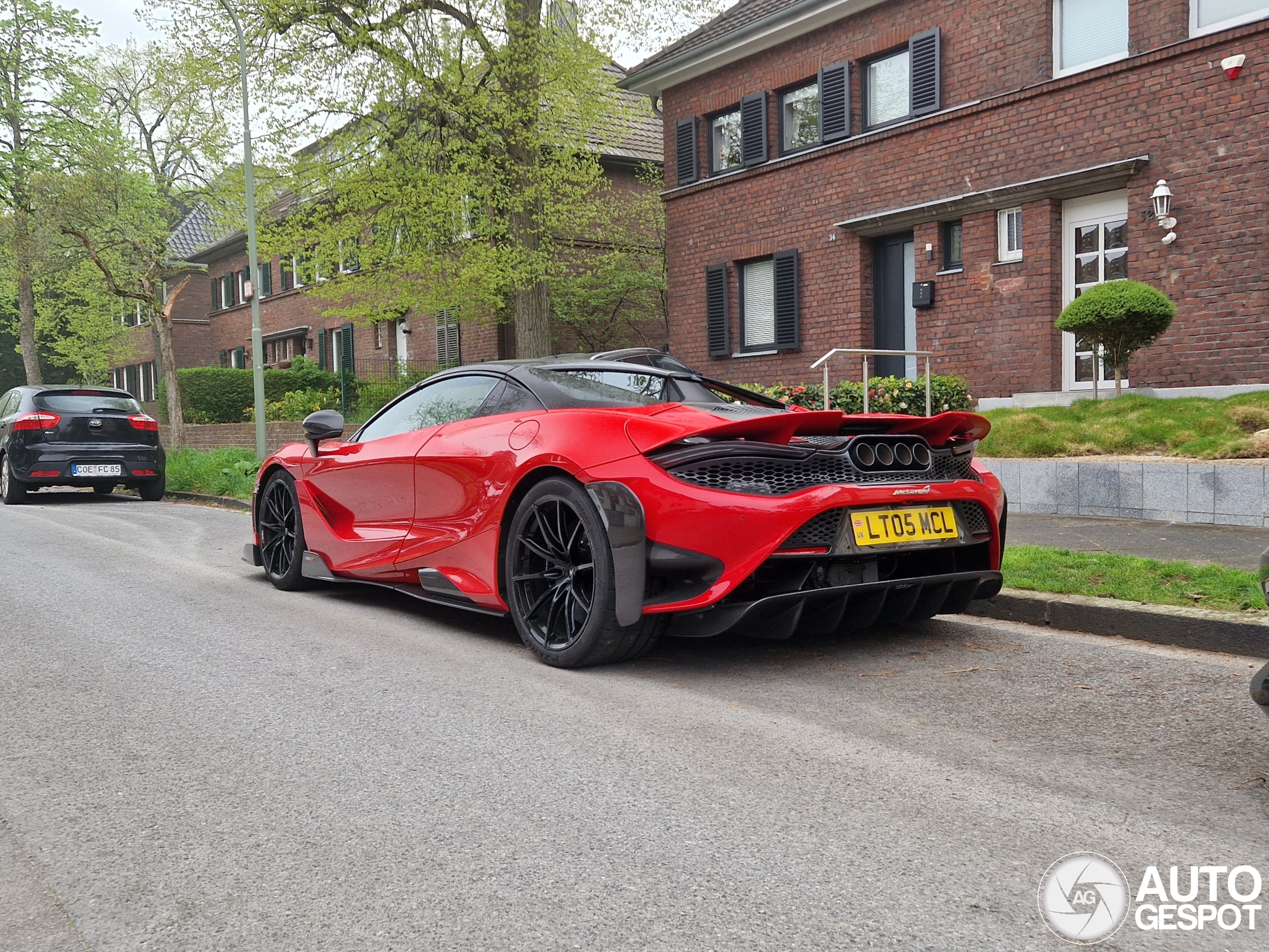 McLaren 765LT Spider