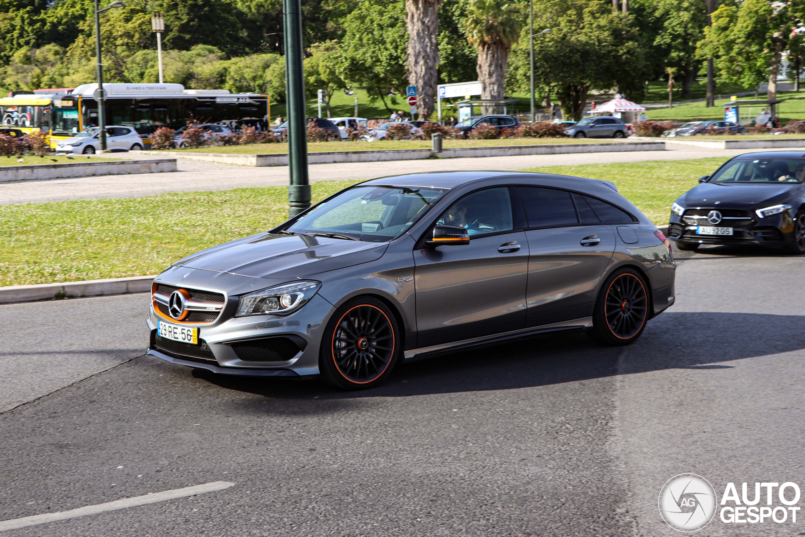 Mercedes-Benz CLA 45 AMG Shooting Brake OrangeArt Edition