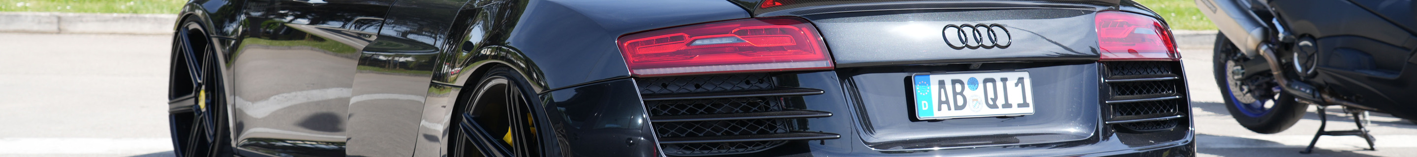Audi R8 2013