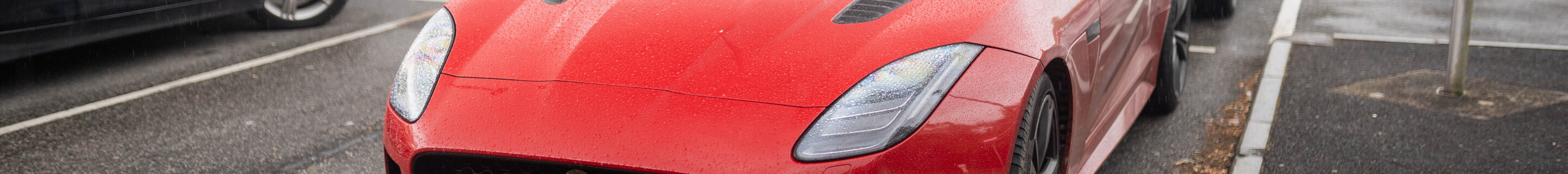 Jaguar F-TYPE SVR Coupé 2017