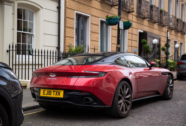 Aston Martin DB11 V8