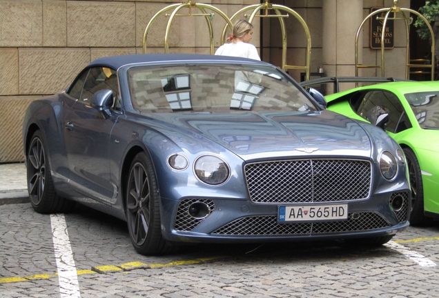 Bentley Continental GTC V8 Azure