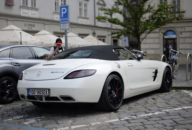 Mercedes-Benz SLS AMG GT Roadster