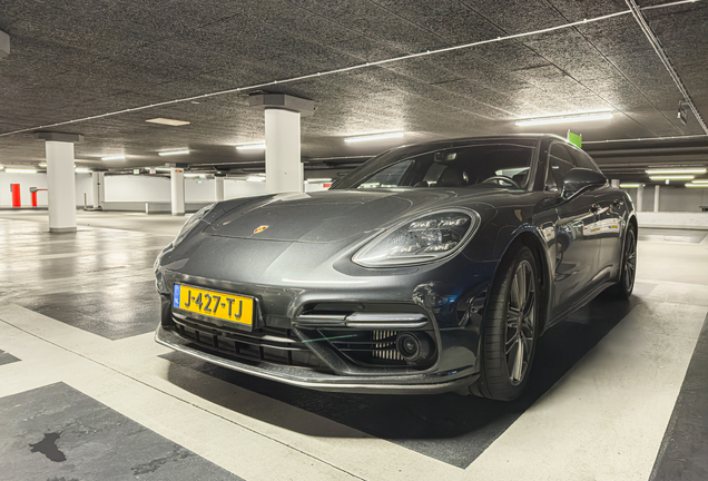 Porsche 971 Panamera Turbo S E-Hybrid Sport Turismo