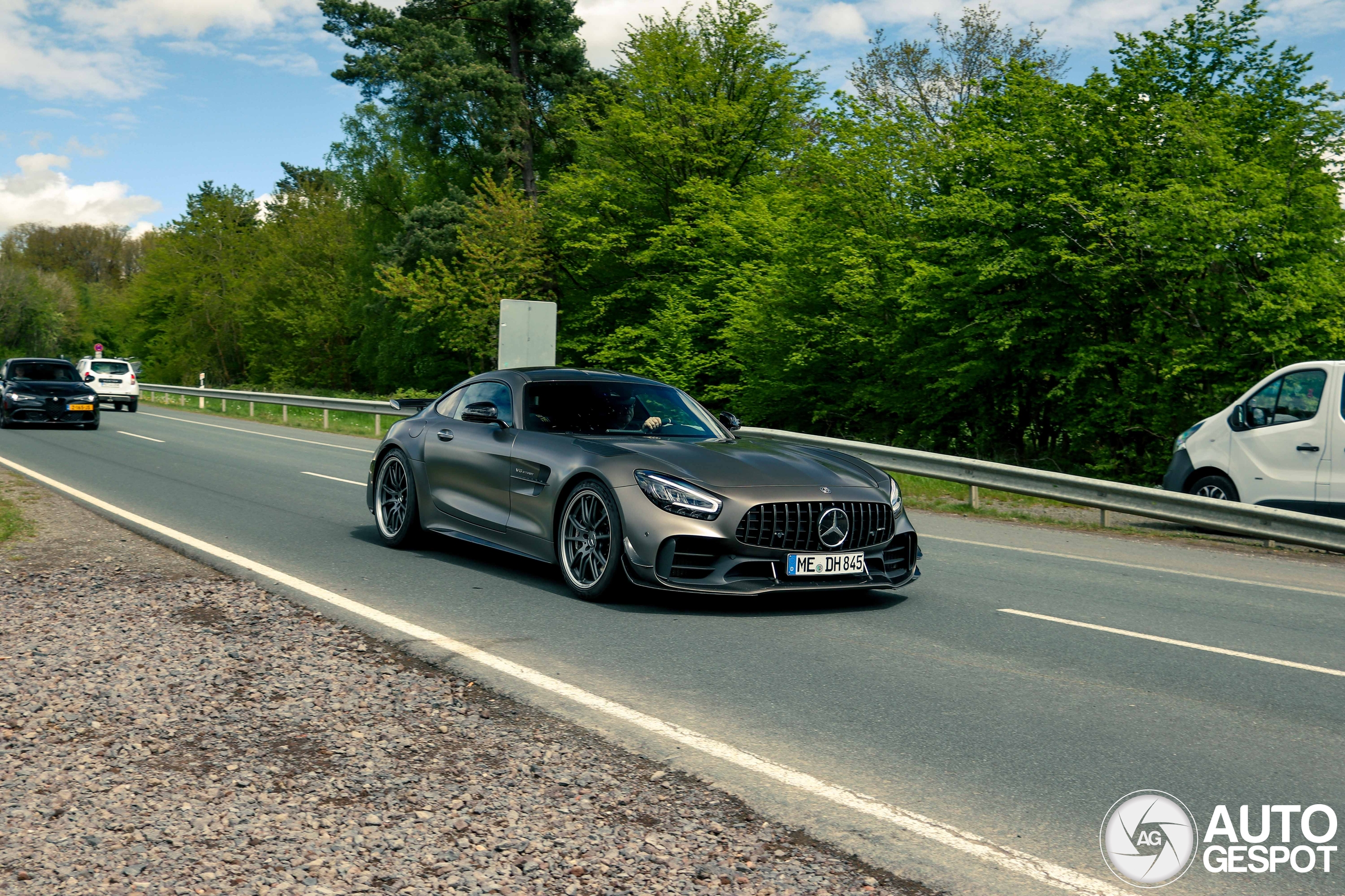 Mercedes-AMG GT R Pro C190