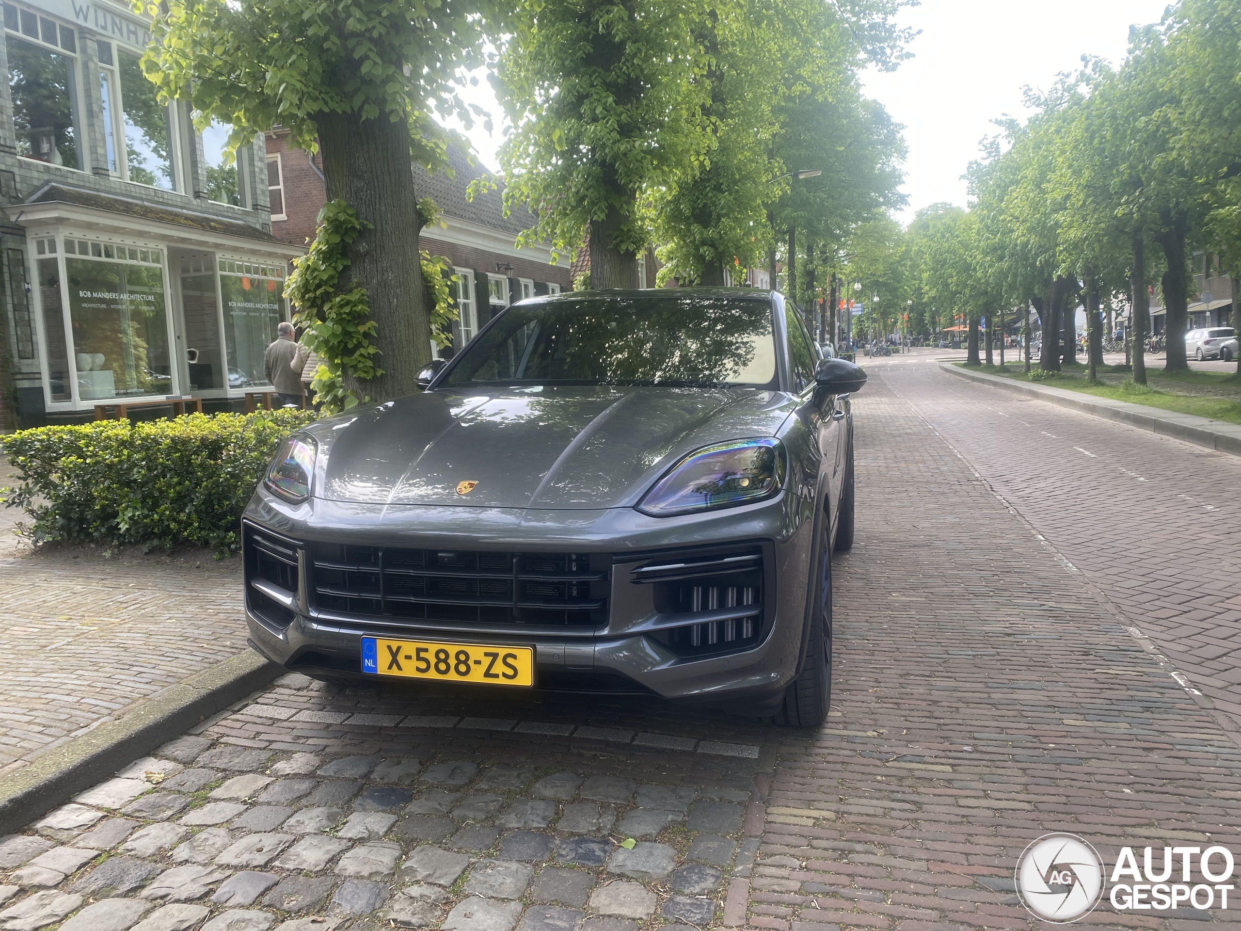 Porsche Cayenne Coupé Turbo E-Hybrid