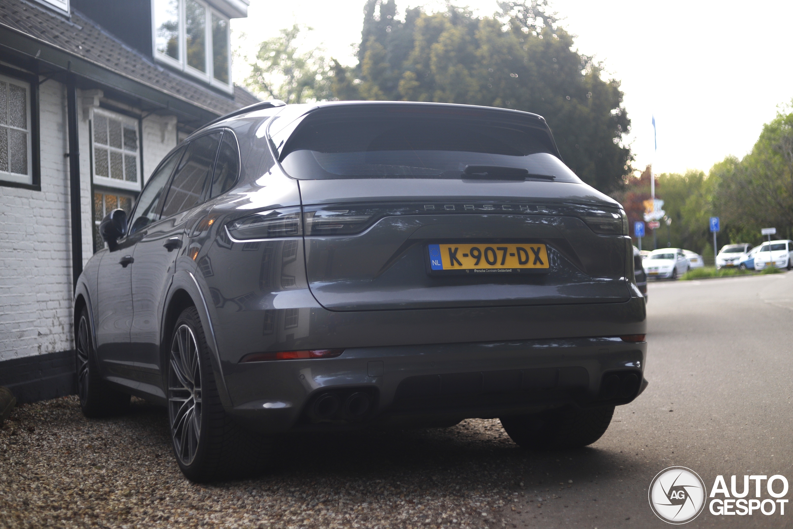 Porsche Cayenne Turbo S E-Hybrid