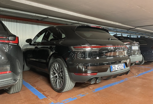 Porsche 95B Macan GTS MkII