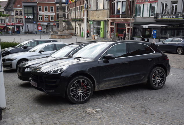 Porsche 95B Macan Turbo