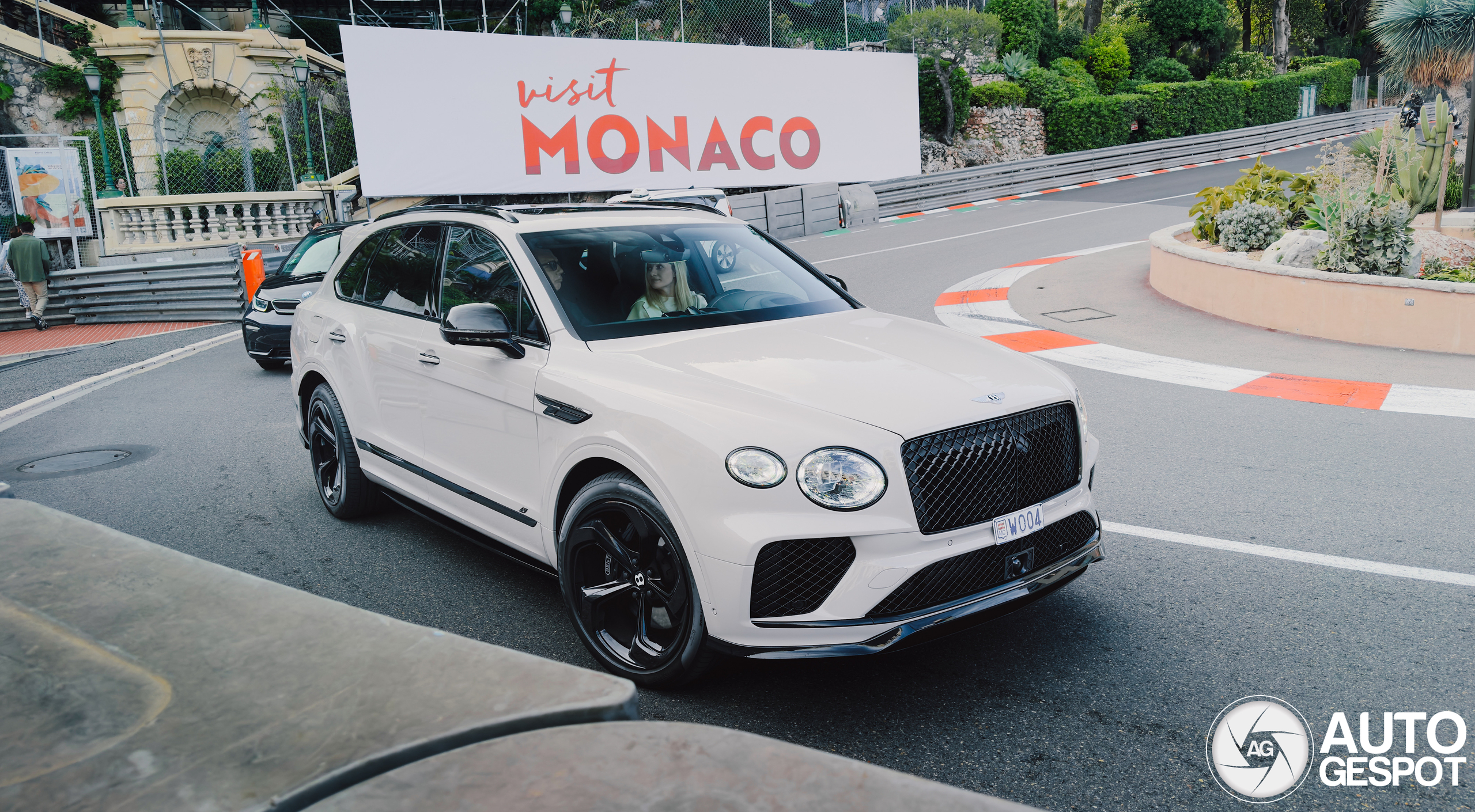 Bentley Bentayga V8 S 2022