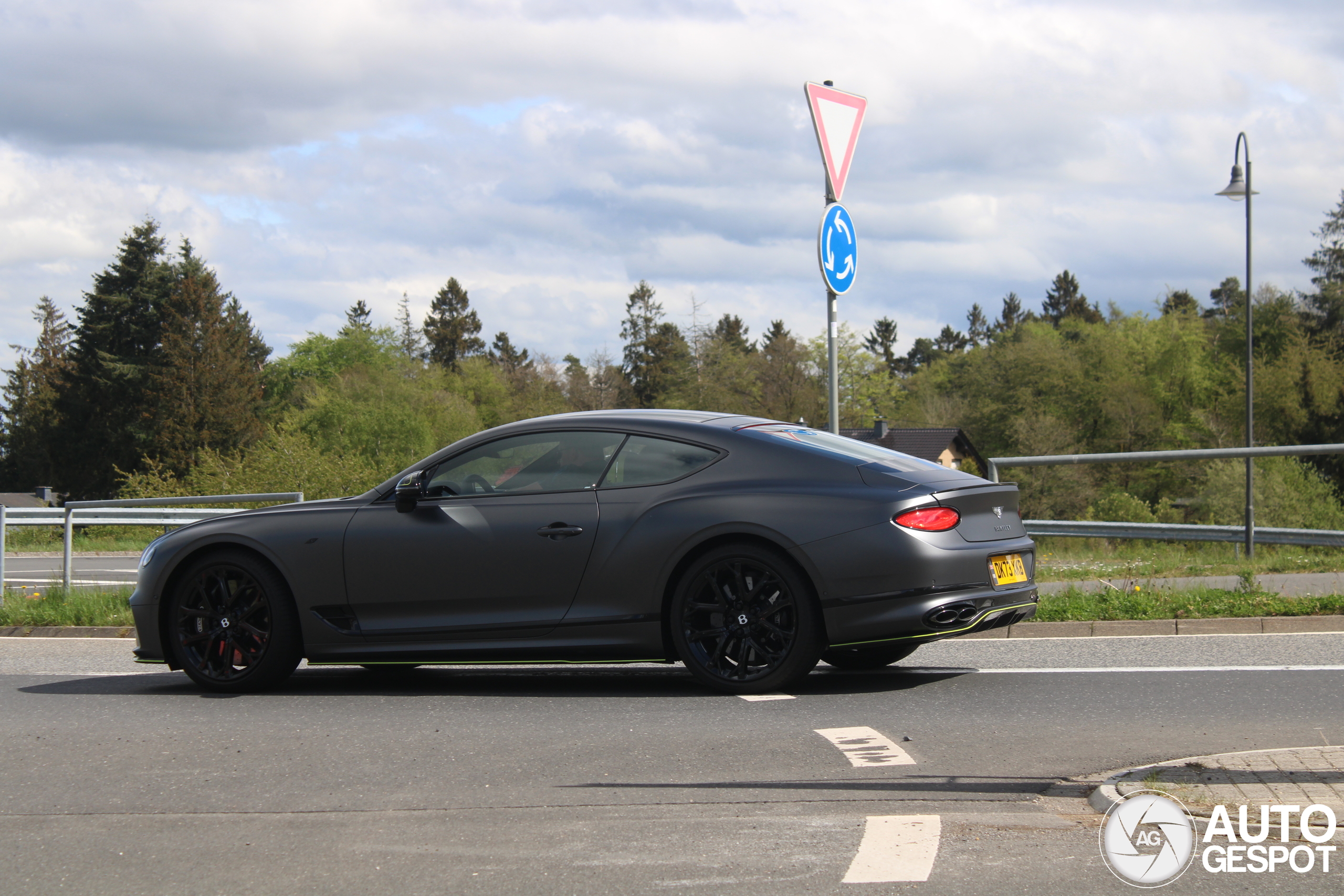 Bentley Continental GT V8 S 2023