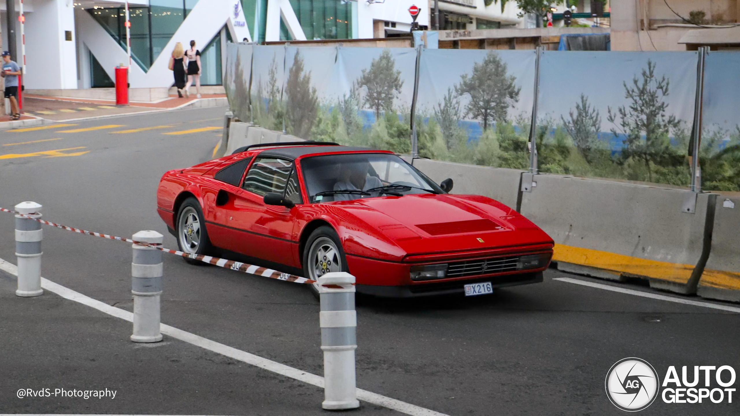 Ferrari 328 GTS