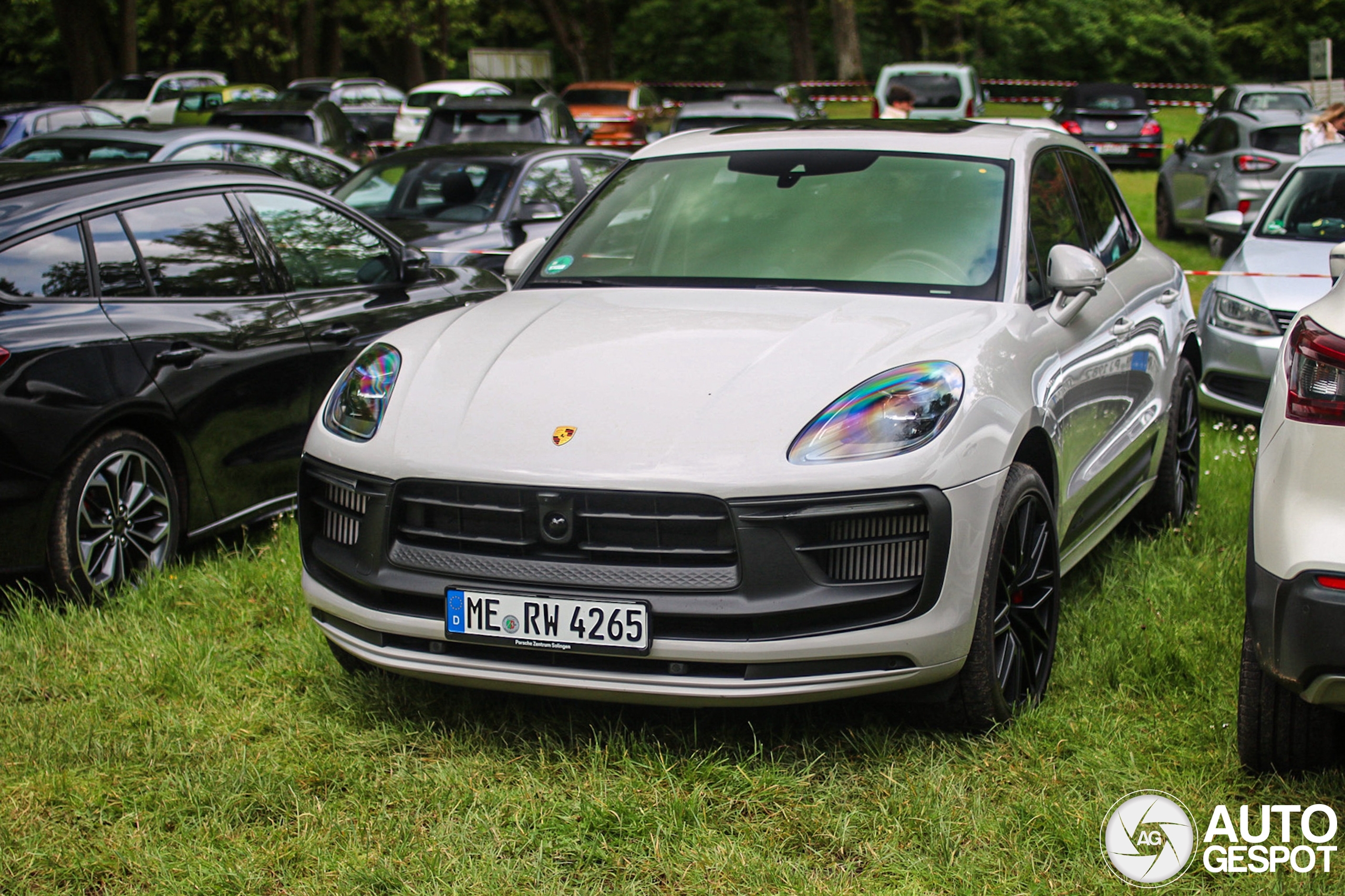 Porsche 95B Macan GTS MkIII