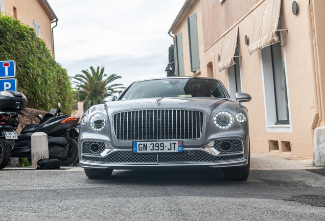 Bentley Flying Spur Hybrid