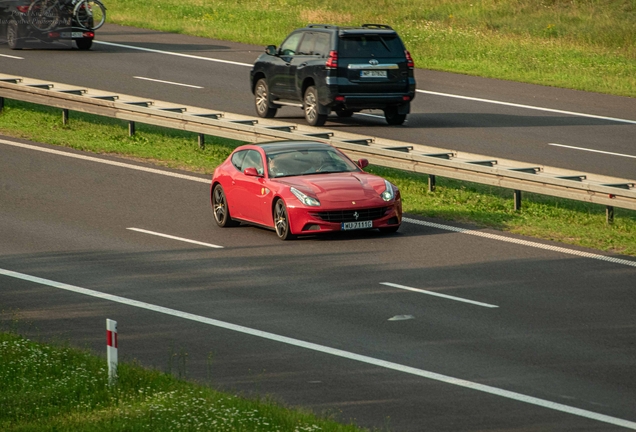 Ferrari FF