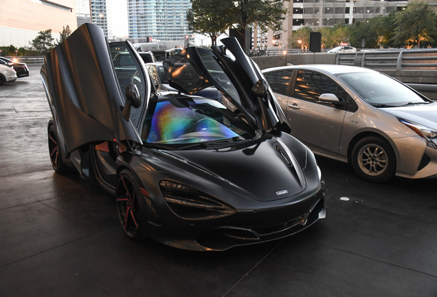 McLaren 720S