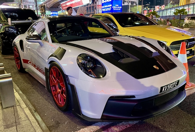 Porsche 992 GT3 RS Weissach Package